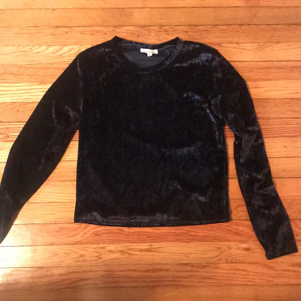 Velvet high rise shirt!